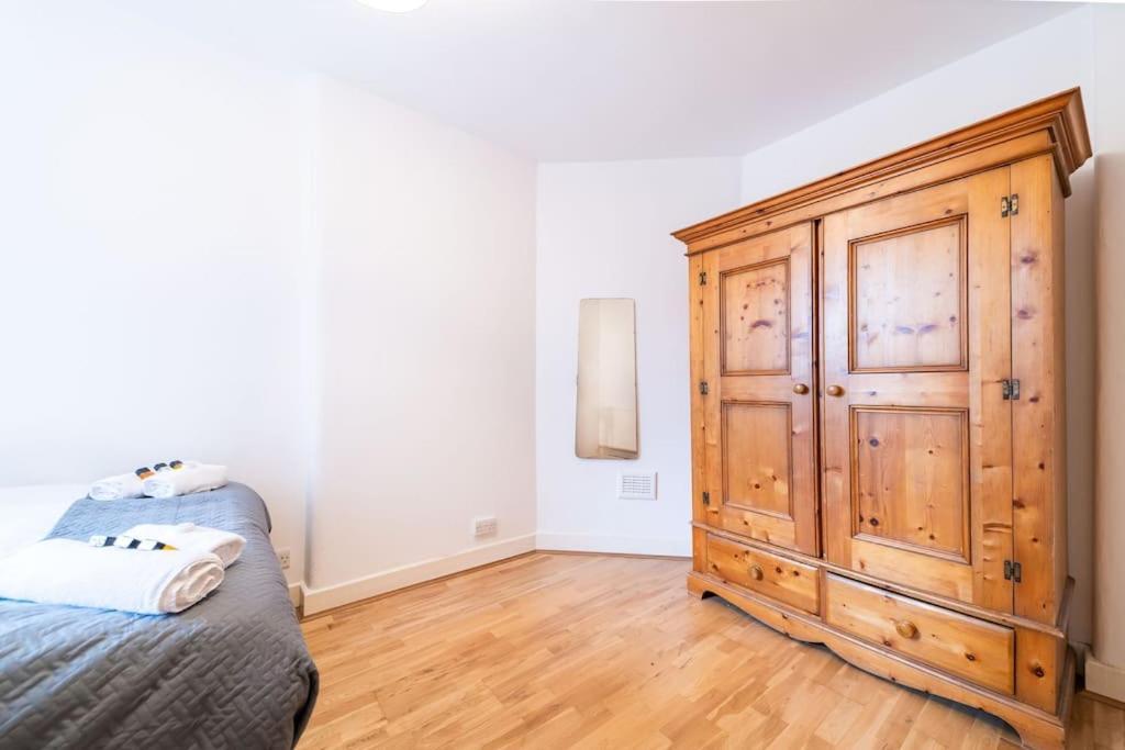 Beautiful One Bedroom Flat In Tavistock Place London Kültér fotó